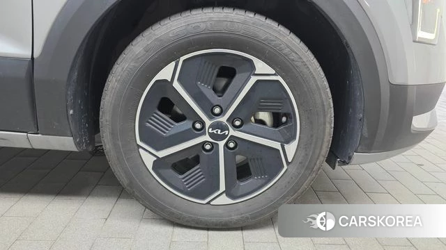 Kia Di Ol Nu Niro id 4309414 из Кореи 13