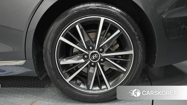 Hyundai The New Grandeur IG id 4779708 из Кореи 13