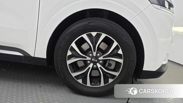 Kia Carnival 4th generation id 4784895 из Кореи 13