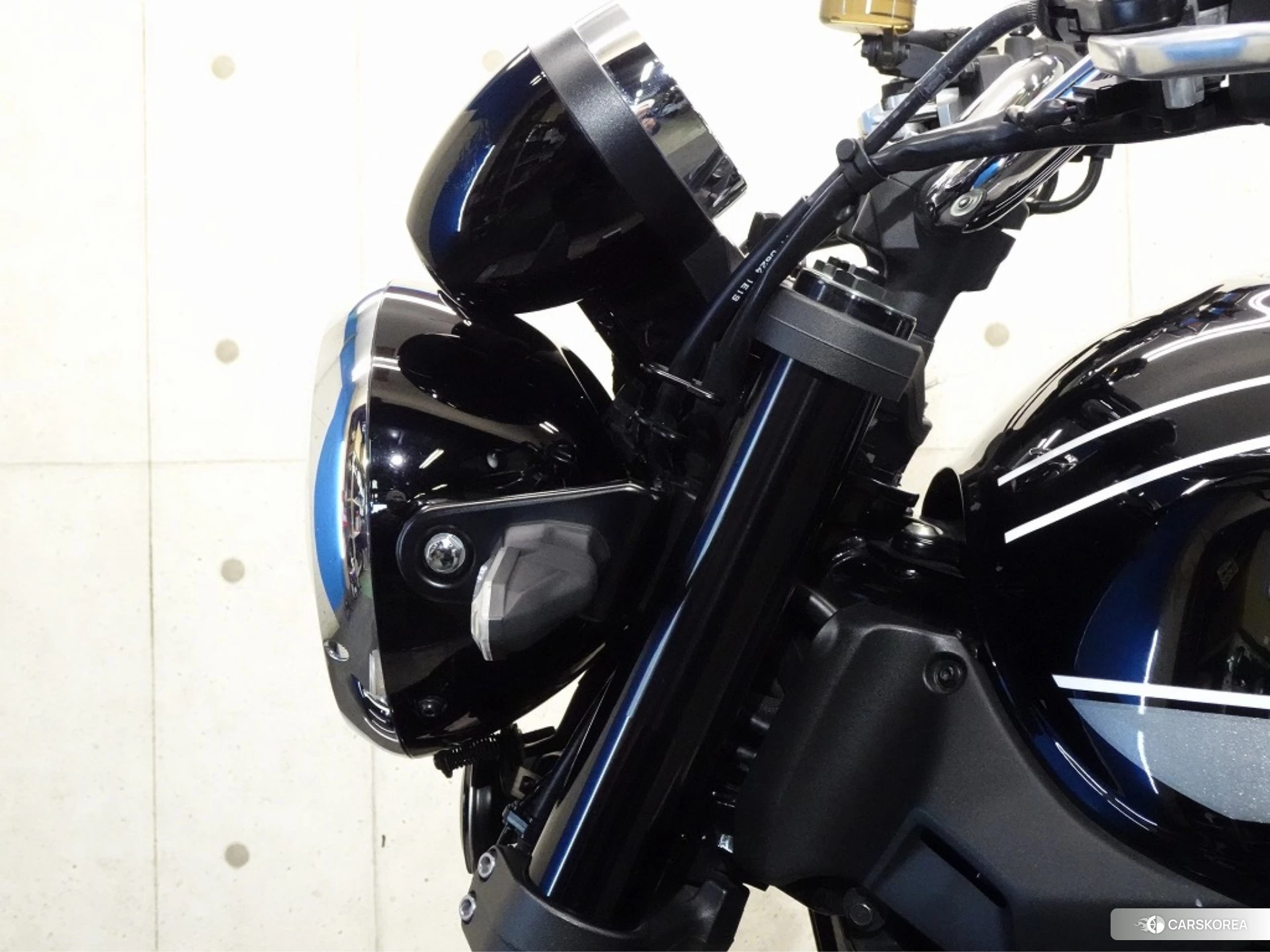 Kawasaki Z900RS id 3950371 из Японии 13