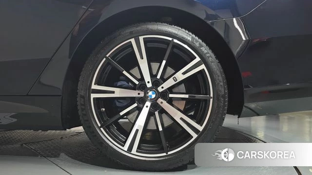BMW 5 Series (G60) id 4778071 из Кореи 13