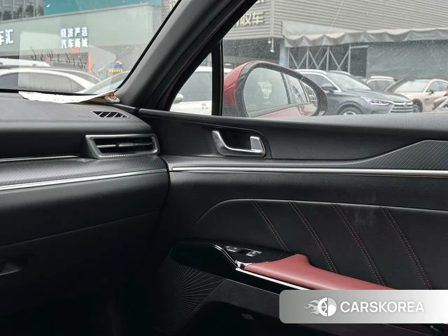 Kia K5 id 4277453 из Китая 13