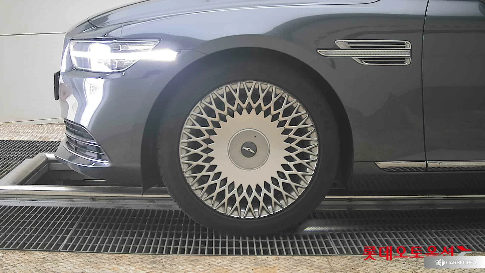 Hyundai G90 id 3888342 из Кореи 13