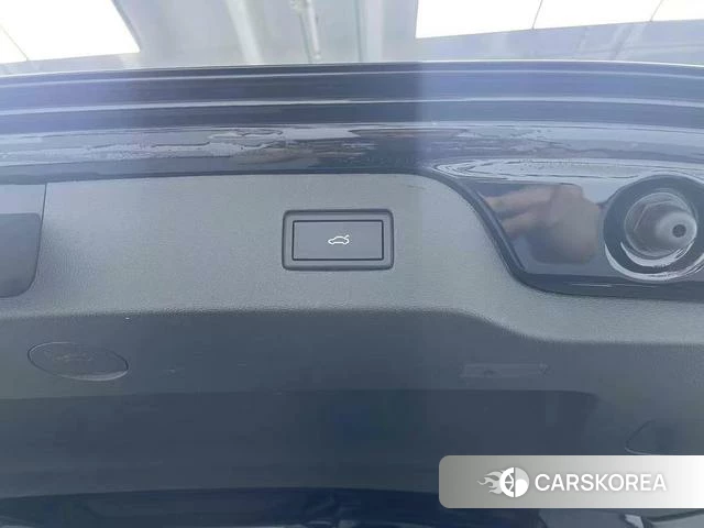 Volkswagen Passat id 4260160 из Китая 13