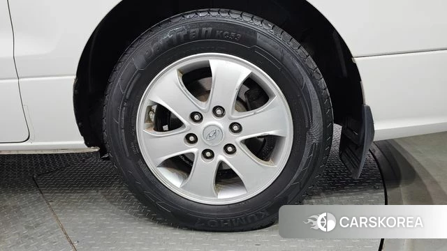 Hyundai The New Grand Starex id 4446854 из Кореи 13