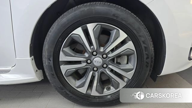 Kia The New Carnival id 4737429 из Кореи 13
