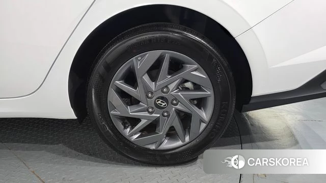 Hyundai The New Avante (CN7) id 4897769 из Кореи 13