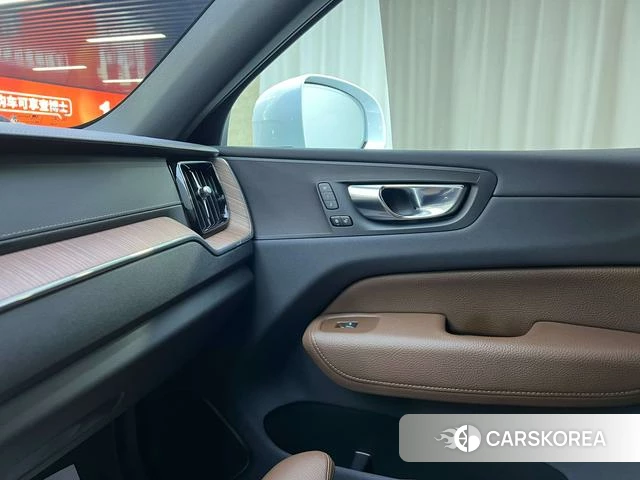 Volvo XC60 id 4228535 из Китая 13
