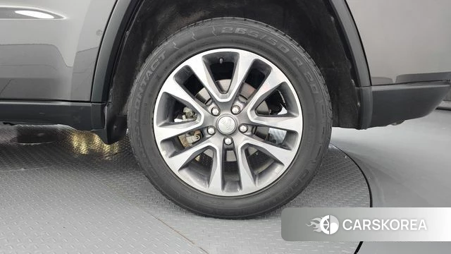 Jeep Grand Cherokee id 4574464 из Кореи 13