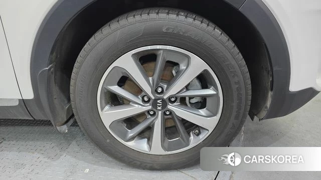 Kia The New Sorento id 4363360 из Кореи 13