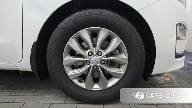 Kia The New Carnival id 4568034 из Кореи 13