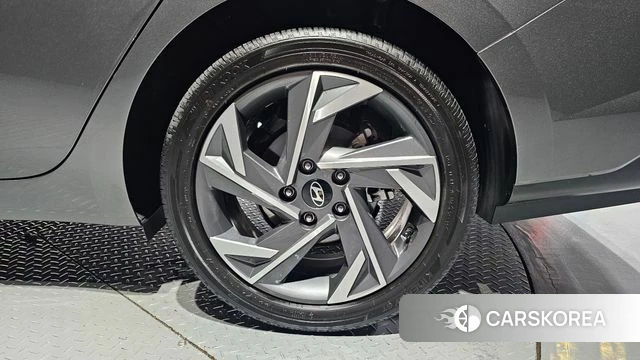 Hyundai The New Avante (CN7) id 4584435 из Кореи 13