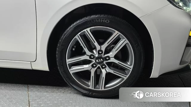 Kia Come New K3 id 4403589 из Кореи 13