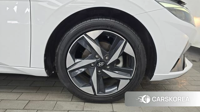 Hyundai Avante Hybrid (CN7) id 4603593 из Кореи 13