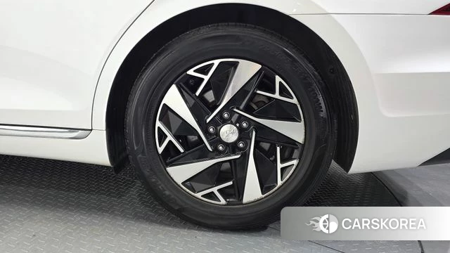 Hyundai The New Grandeur IG Hybrid id 4741549 из Кореи 13