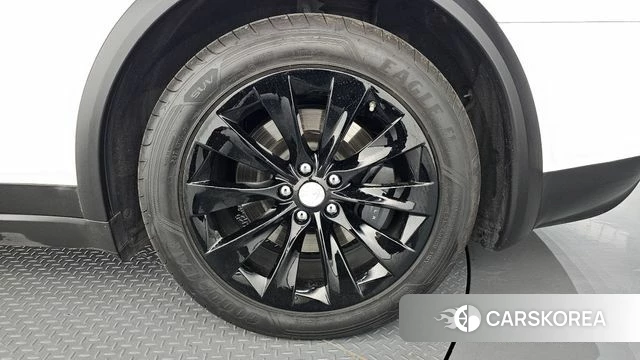 Tesla Model X id 4284186 из Кореи 13