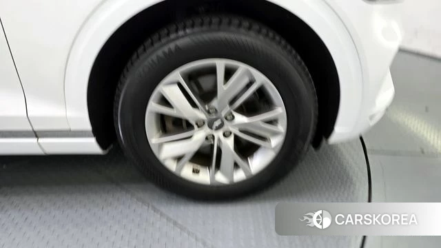 Genesis GV70 id 4383493 из Кореи 13