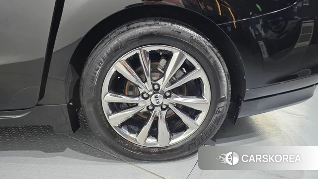 Kia The New Carnival id 4551680 из Кореи 13