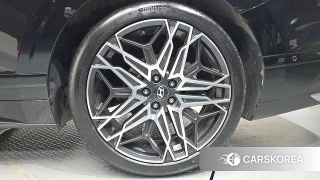 Hyundai Grandeur Hybrid (GN7) id 4427916 из Кореи 13