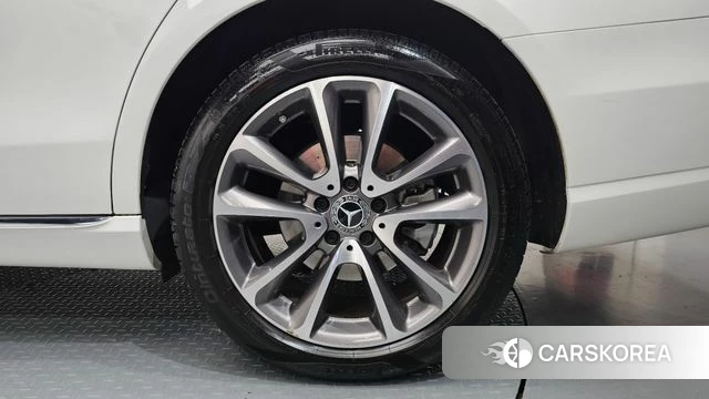 Mercedes-Benz E-Class W213 id 4502576 из Кореи 13