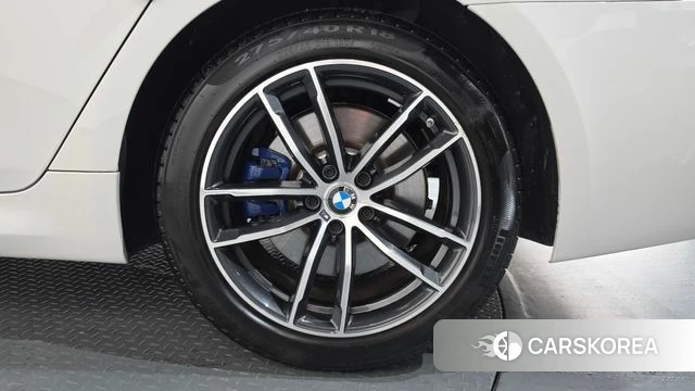 BMW 5 Series (G30) id 4730565 из Кореи 13