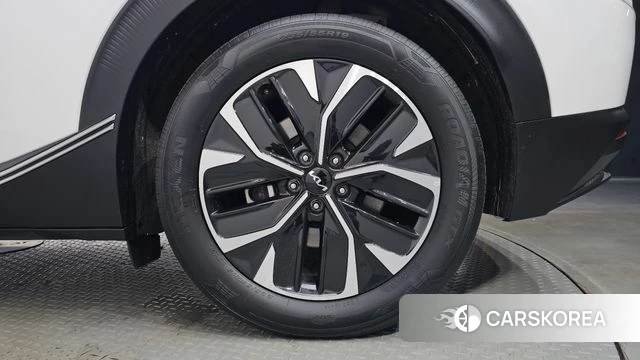 Kia EV6 id 4505758 из Кореи 13
