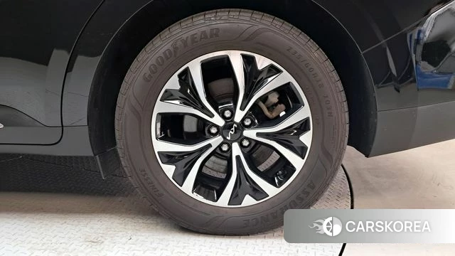 Kia Carnival 4th generation id 4541888 из Кореи 13