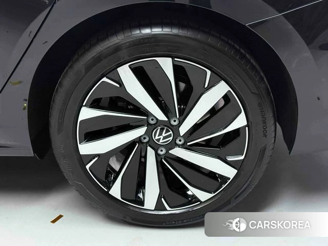 Volkswagen Passat id 4314205 из Китая 13