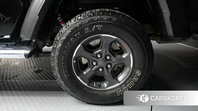 Jeep Gladiator (JT) id 4195764 из Кореи 13