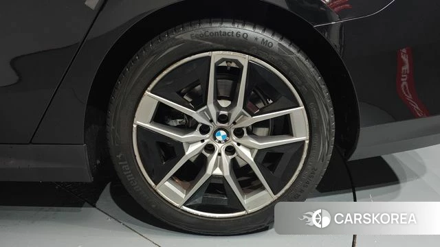 BMW 5 Series (G60) id 4762740 из Кореи 13