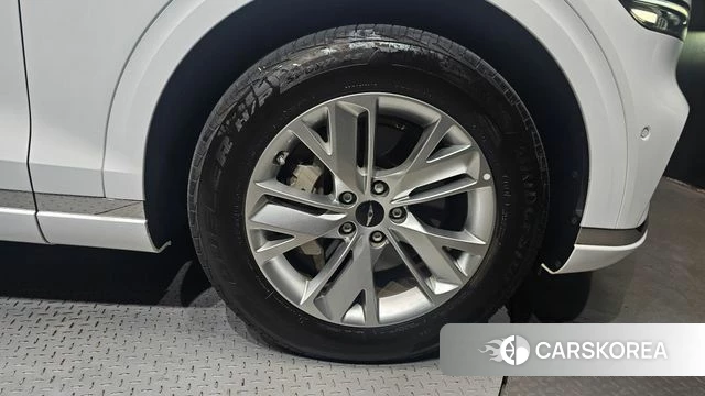 Genesis GV70 id 4762517 из Кореи 13