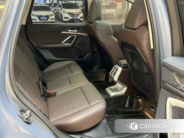 BMW X1 id 4273513 из Китая 13