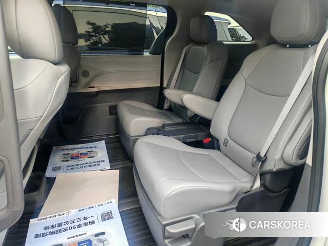 Toyota Grevia id 4359587 из Китая 13