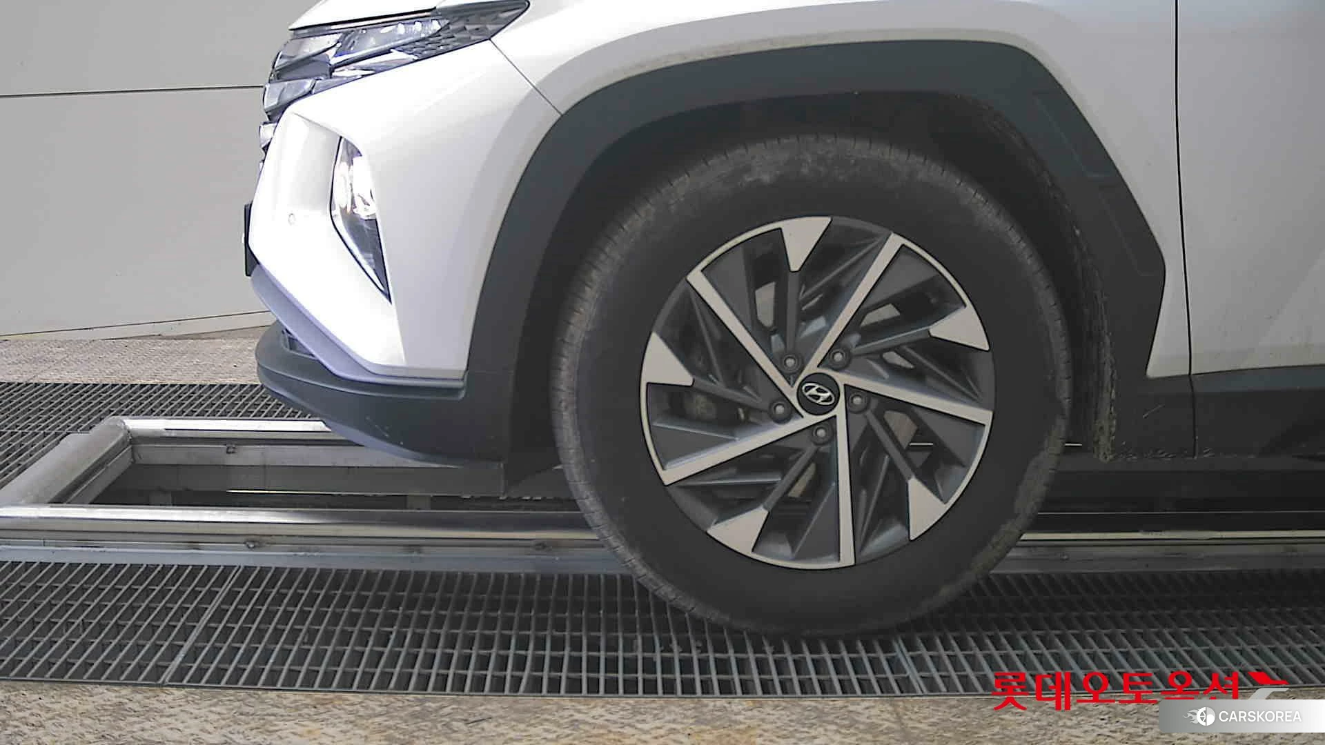 Hyundai Tucson id 3882075 из Кореи 13