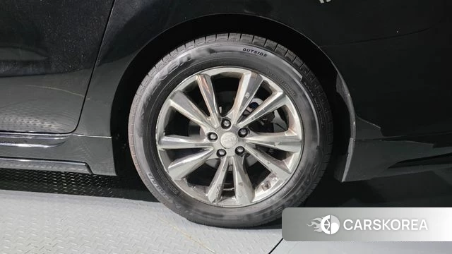 Kia The New Carnival id 4557827 из Кореи 13