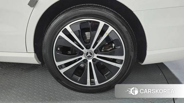 Mercedes-Benz E-Class W213 id 4402815 из Кореи 13