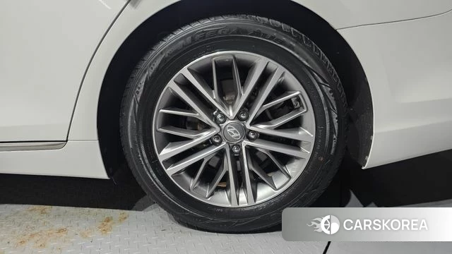 Hyundai Grandeur IG id 4632999 из Кореи 13