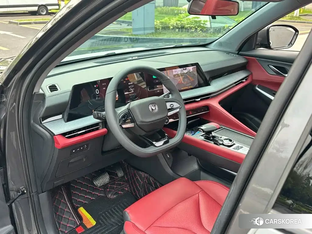 Chang'an CS75PLUS id 4653958 из Китая 13