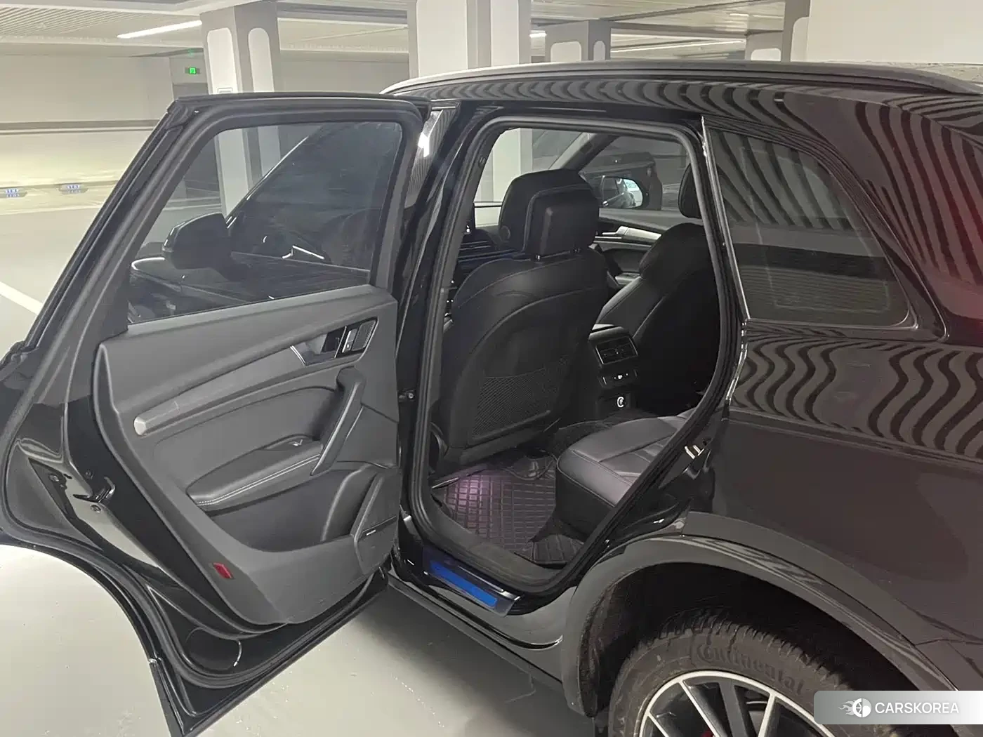 Audi Q5L id 4547504 из Китая 13