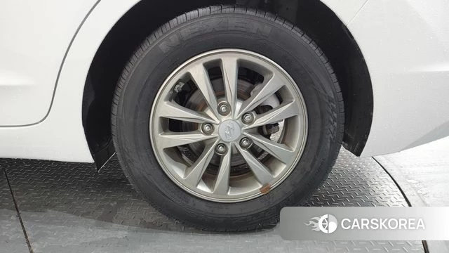 Hyundai The New Avante AD id 4754938 из Кореи 13