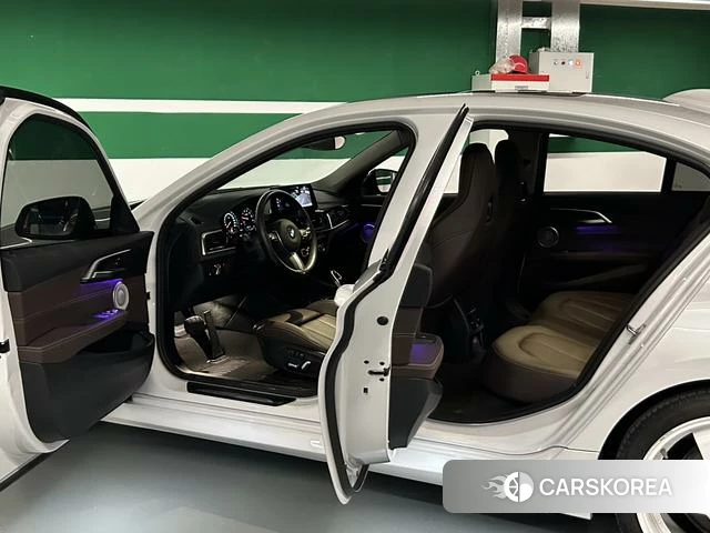 BMW 1 series id 4277396 из Китая 13