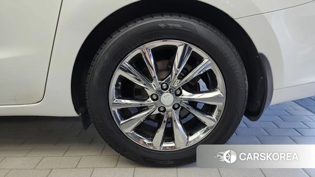 Kia The New Carnival id 4642933 из Кореи 13