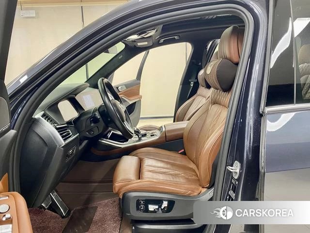 BMW X7 id 4272296 из Китая 13