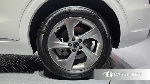 Genesis GV70 id 4493878 из Кореи 13