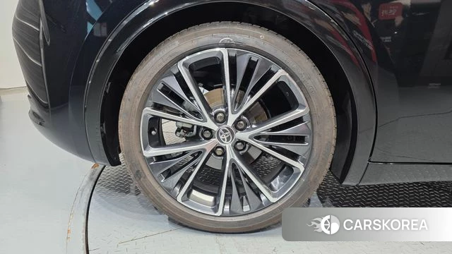 Toyota Prius 5th Generation id 4462507 из Кореи 13