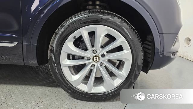 Bentley Bentayga id 4447012 из Кореи 13