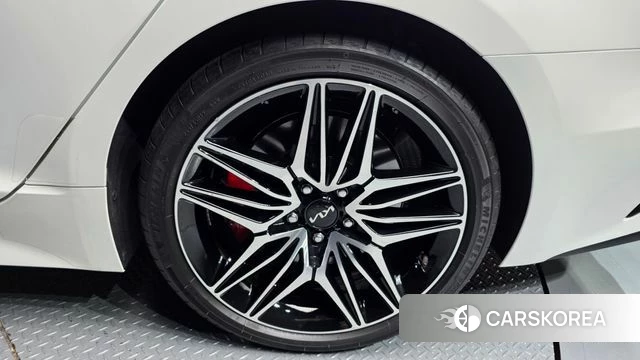 Kia Stinger Meister id 4682816 из Кореи 13