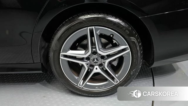 Mercedes-Benz E-Class W213 id 4186591 из Кореи 13