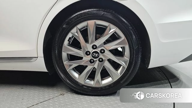 Hyundai The New Grandeur IG Hybrid id 4476661 из Кореи 13