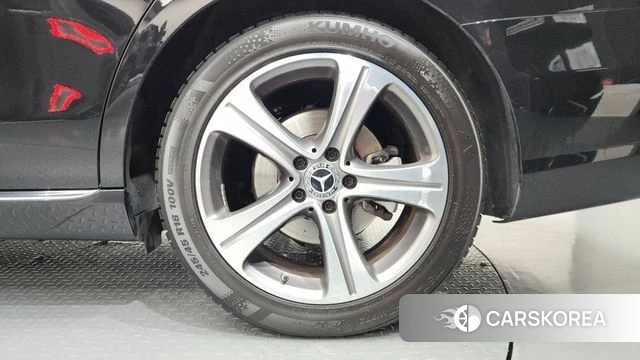 Mercedes-Benz E-Class W213 id 4873419 из Кореи 13